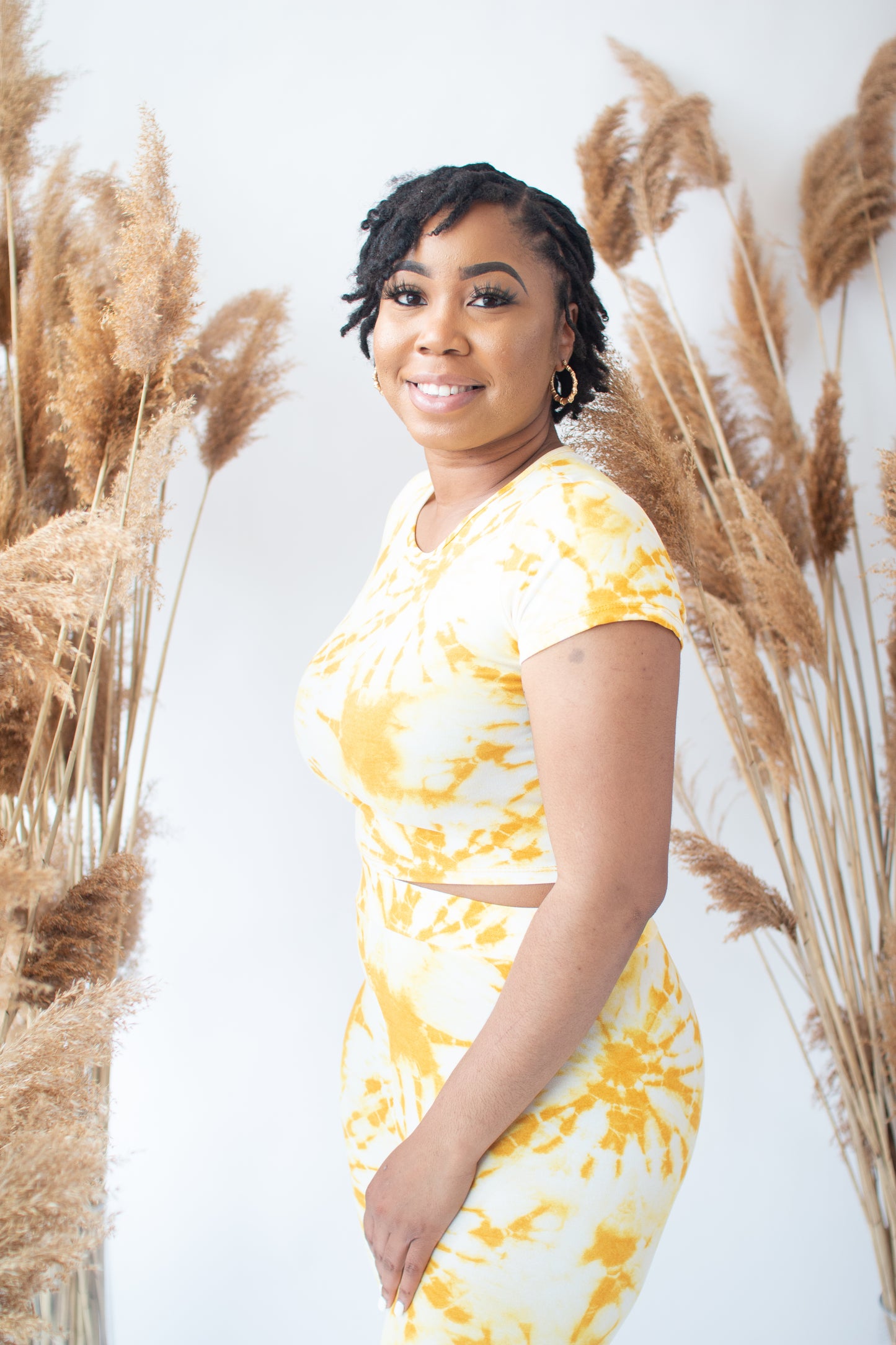 The "Tie- Dye N Chill" Set (Yellow)