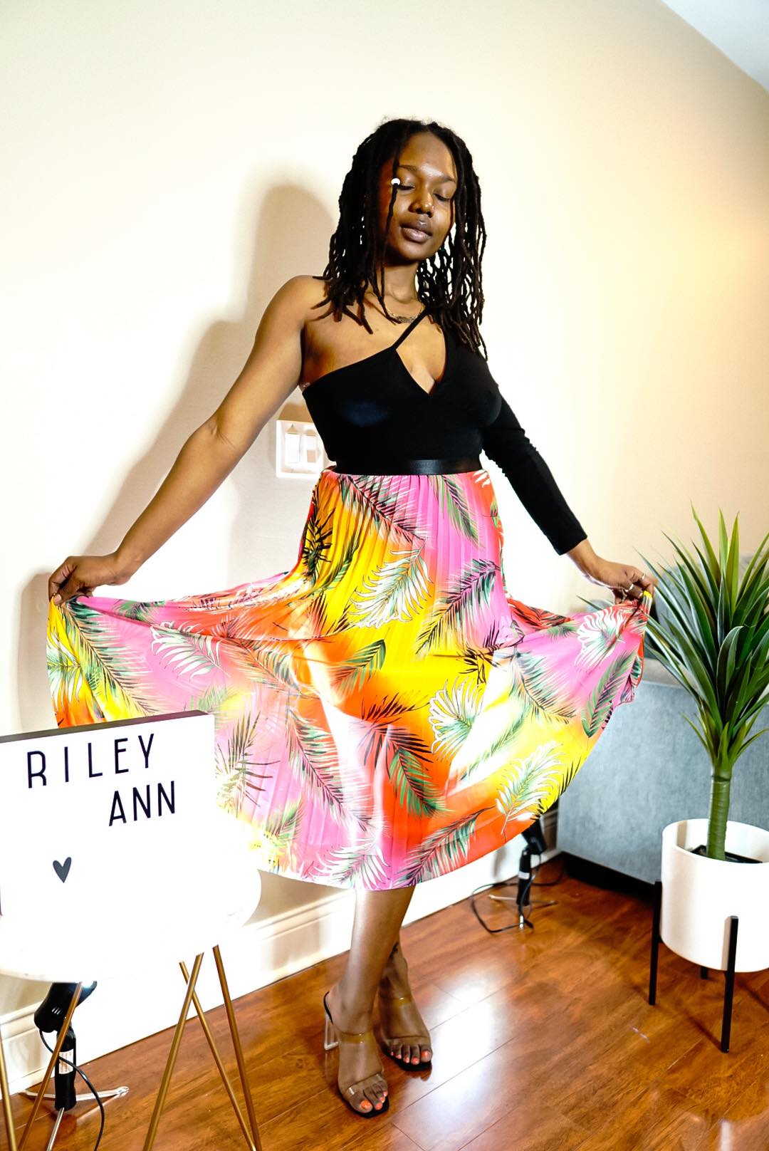 Vacation Vibez Tropical Skirt (Pink)