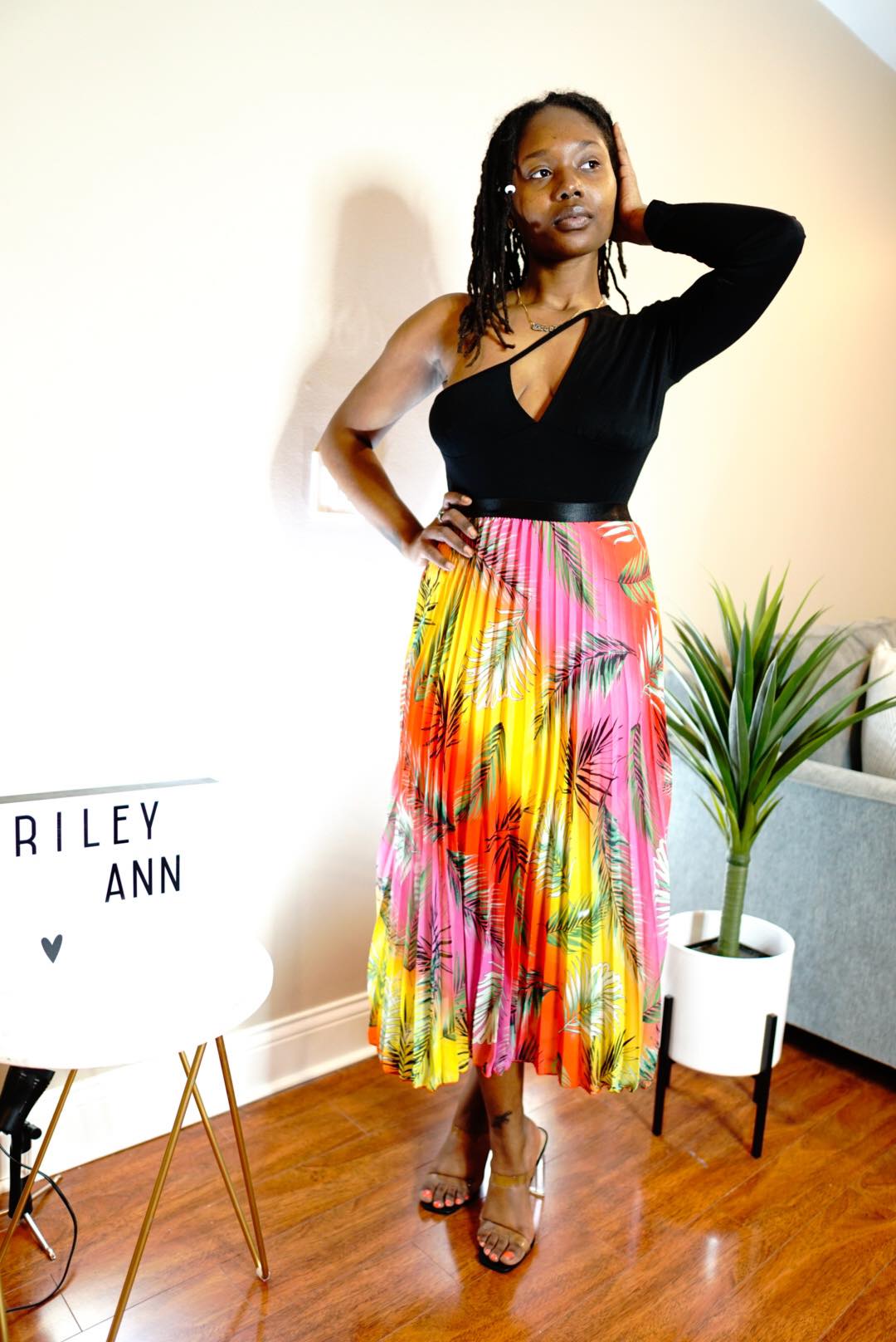 Vacation Vibez Tropical Skirt (Pink)